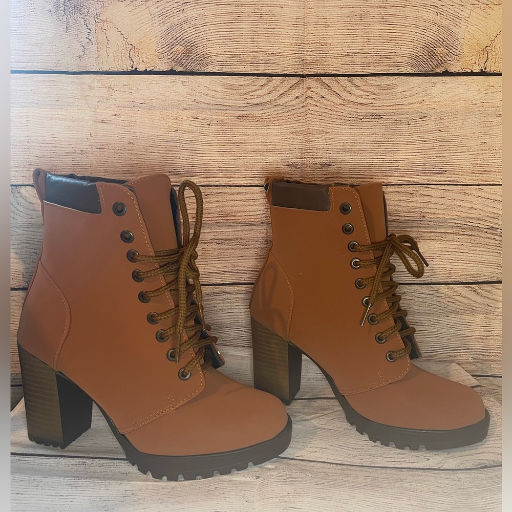 🆕WOMEN BOOTS 🆕